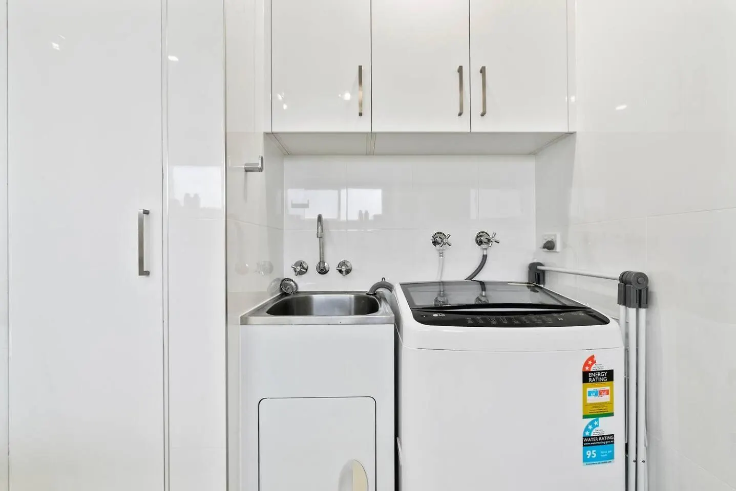 'Golden State Of Mind' Coastal Haven In Broadbeach Gold Coast